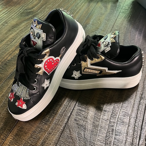 Prada LIMITED EDITION over embellished leather printed sneaker - Picture 8 of 10
